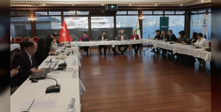 Çocuklar dijital oyunlarda kaybolmasın: Yeşilay önleyici politika peşinde!
