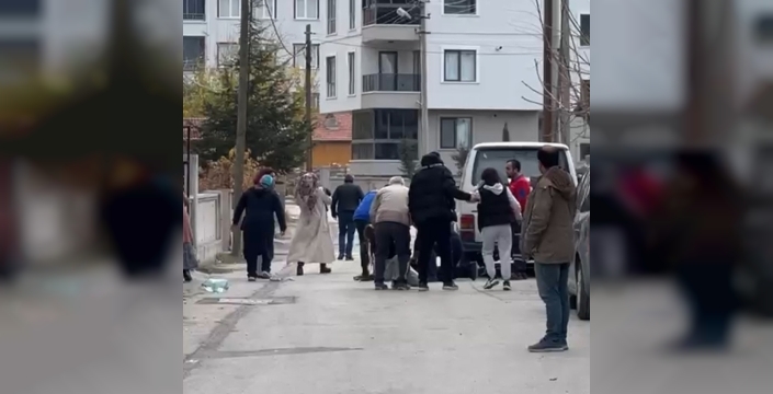 Damadının kalbine saplanan bıçakla hastaneye kaldırılması yürekleri ağza getirdi
