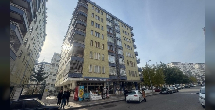 Diyarbakır'da anne, 3 aylık bebeğini 4'üncü kattan aşağı attı
