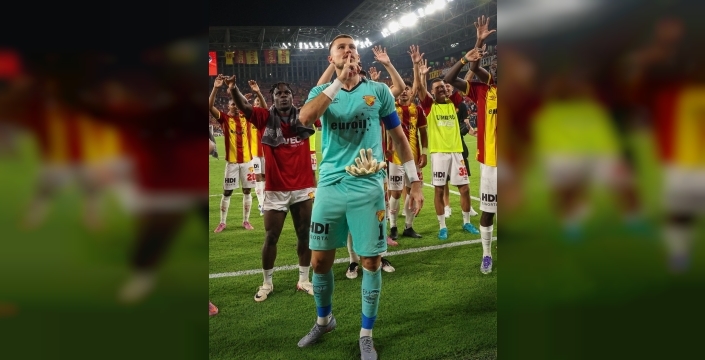 Göztepe'de kaleci Mateusz Lis'ten muhteşem dönüş
