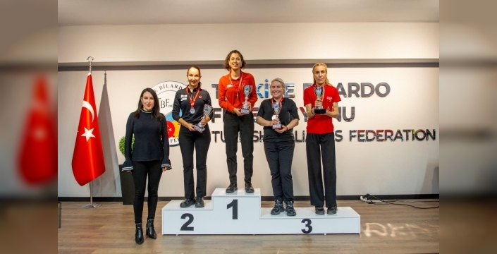 Güzin Müjde Karakaşlı, bilardoda üst üste ikinci kez şampiyon oldu