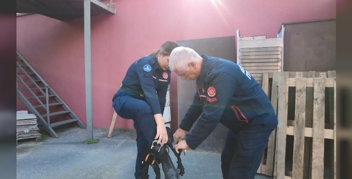 İstanbul'a yüzlerce yeni itfaiyeci katılıyor! Onlarca kadın, yoğun eğitimden geçiyorlar