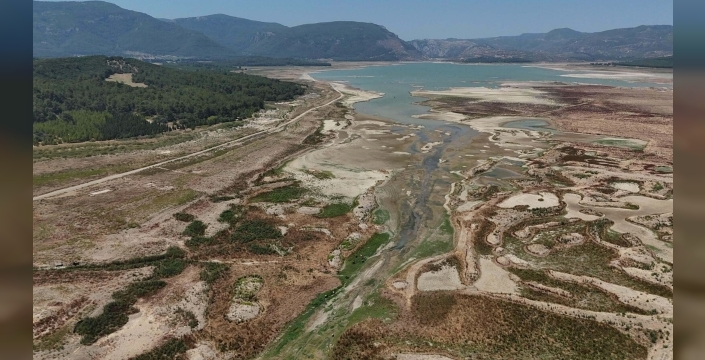 İzmir'de su kıtlığı alarmı: Her gün kesinti geliyor!