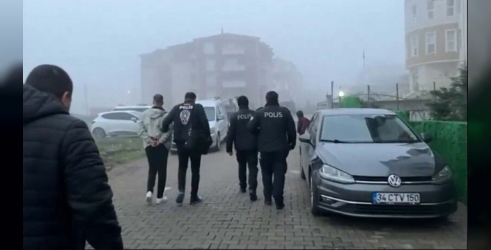 İzmir merkezli 5 ilde dolandırıcılık operasyonu: 5 şüpheli tutuklandı