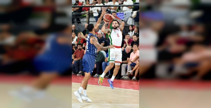 Karşıyaka, düşme uçurumunda lider Beşiktaş'ı devirmek için sahaya çıkıyor
