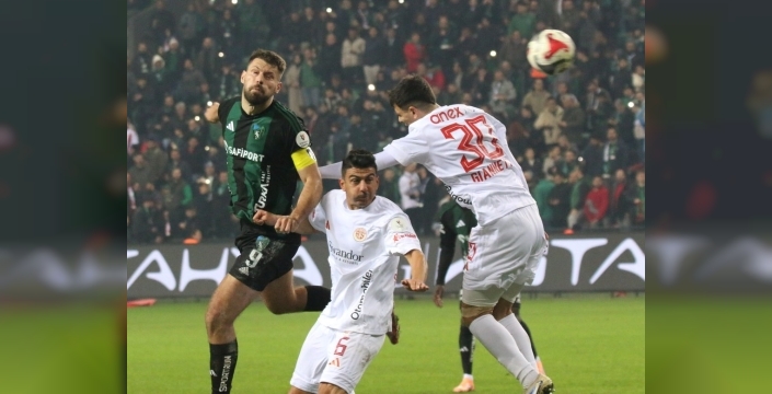 Kocaelispor, Antalyaspor'u evinde devirdi: 2-1