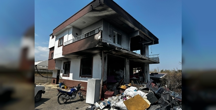 Komşusunun evini yakan sanık, 4 yıl 2 ay hapis cezası aldı