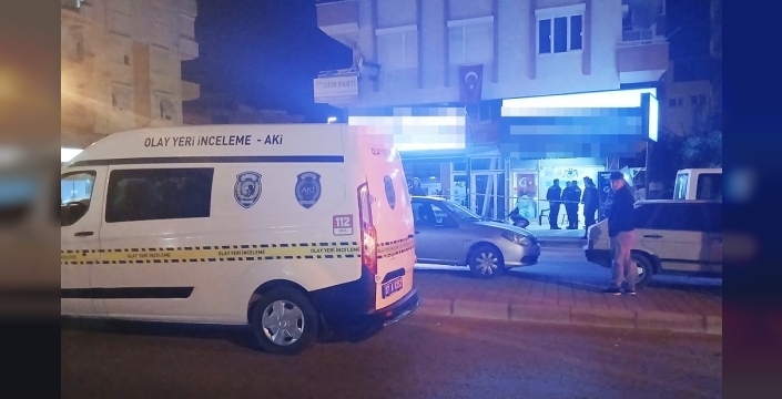 Manavgat'ta iş yerinde tartışma kanlı bitti: İki kişi hayatını kaybetti