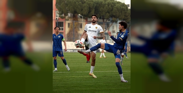 Menemen FK, Aliağa Futbol'u son dakikada devirdi