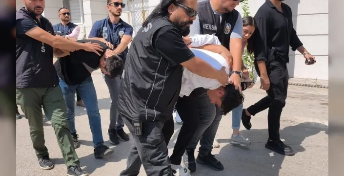 Mersin'deki şok edici cinayette sanık: 'Şakalaşırken silah patladı, panikle ağaçlığa bıraktık
