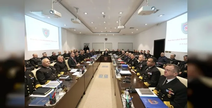 Milli Savunma Bakanı Güler başkanlığında Deniz Kuvvetleri'nin yıllık komutanlar toplantısı yapıldı