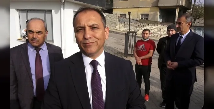 Okulda gizemli koku paniği: 17 öğrenci hastaneye kaldırıldı