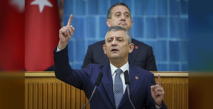 Özgür Özel: Yeni yılda umudu büyütmeye devam edeceğiz