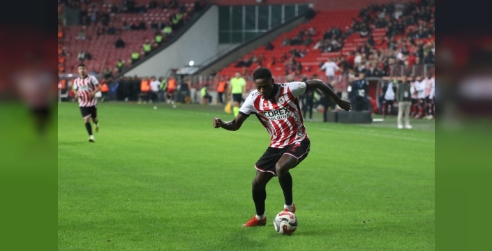 Samsunspor ve Alanyaspor sahadan berabere ayrıldı: Nefes kesen maçta son dakika golü!