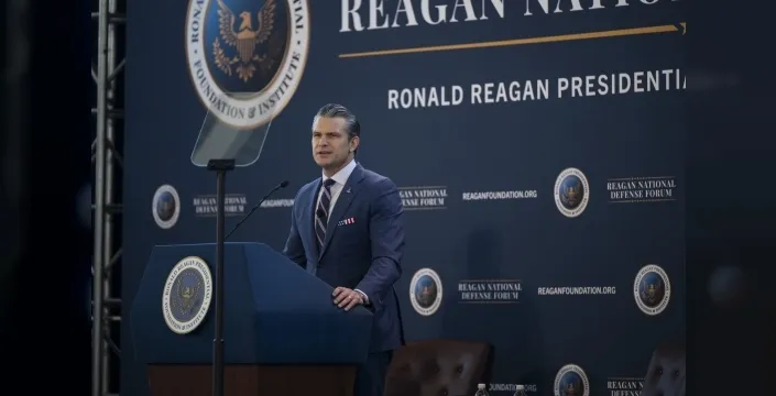 Savunma Bakanı Hegseth'ten şok açıklama: Trump, ABD çıkarları için güç kullanmaya hazır