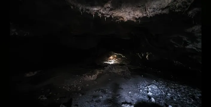 Şemdinli'deki Nehri Mağarası, turizme kazandırılmayı bekliyor