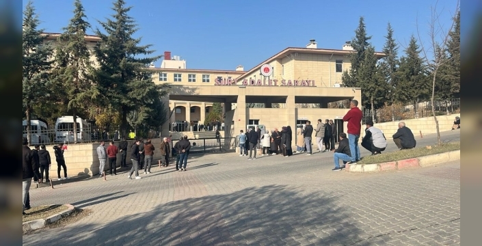 Siirt'te şok iddia: Uyuşturucu testleri parayla değiştirildi, 19 kişi tutuklandı!
