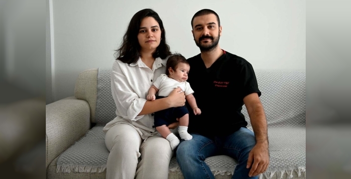 SMA'lı Teoman bebeğin annesine unutulmaz doğum günü sürprizi