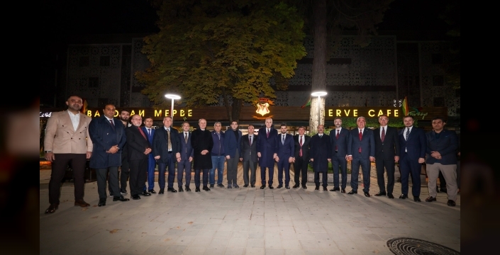 Tbmm başkanı Kurtulmuş'tan Tacikistan'da Türk iş insanlarına Müjde: İlişkiler güçleniyor!