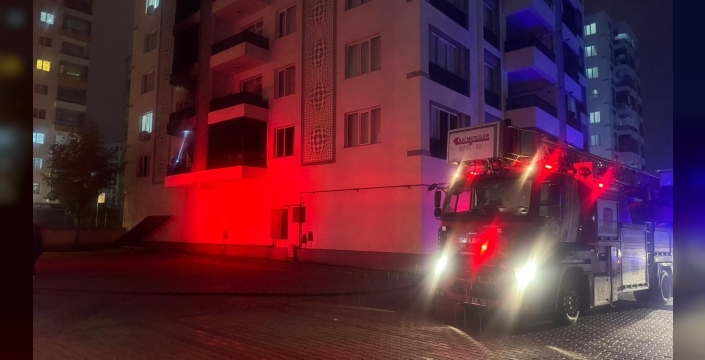 Uzaklaştırma kararı şoku! Adam evini böyle yaktı