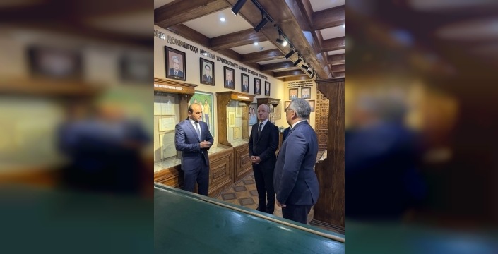 YÖK Başkanı Özvar, Tacikistan'da akademik iş birliği için kolları sıvadı: 'Kardeş üniversite' süreci başladı