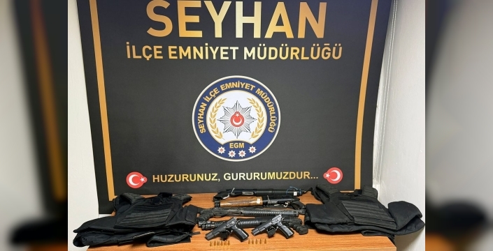 Adana'da sokakta yürüyen genç, husumet kurbanı oldu: 7 şüpheli tutuklandı