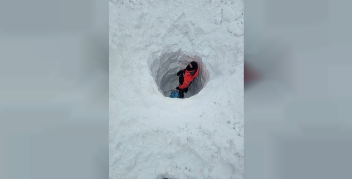 Artvin'de çığ altında kalan çoban için arama çalışmaları durduruldu