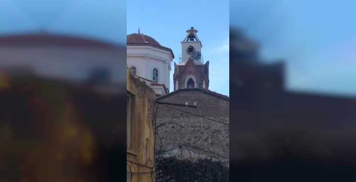 Ayvalık'ta Saatli Camisi'nin saati fırtına nedeniyle düştü