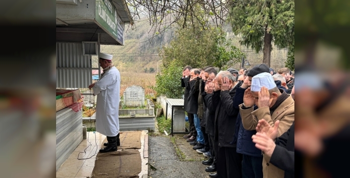 Azerbaycan'daki gaz zehirlenmesinde hayatını kaybeden Büşra Aksu, memleketi Ordu'da son yolculuğuna uğurlandı