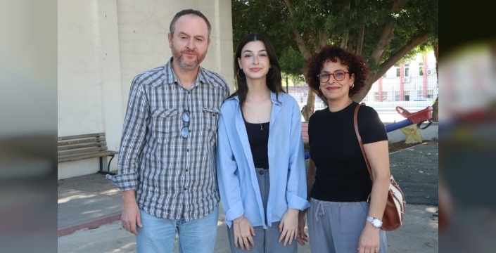 Azra, erken tanı ve tedaviyle işitme engelini aştı, şimdi voleybolcu olmak istiyor