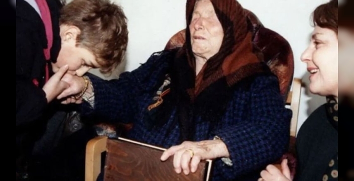 Baba Vanga'nın 2026 kehanetleri: Uzaylı teması ve savaş uyarısı şok etti