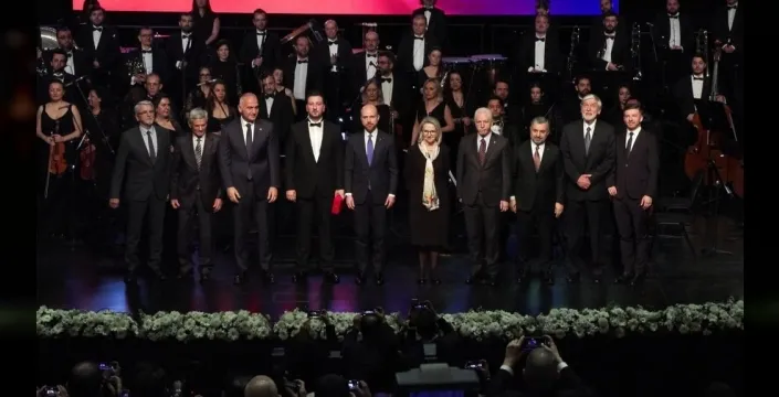 Bakan Ersoy: Aliya İzzetbegoviç özgürlüğün destanını yazdı