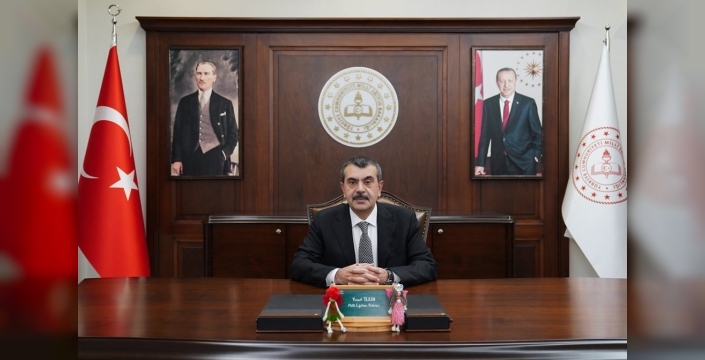 Bakan Tekin'den öğrencilere tatil tavsiyeleri: 'Ekranların dışına çıkın