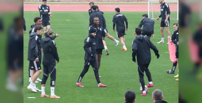 Beşiktaş'ın Antalya kampında Cengiz Ünder tedbirli, Jota Silva takımdan ayrı çalıştı