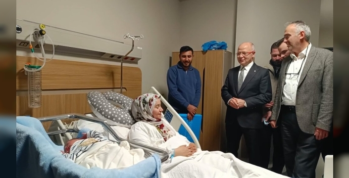 Bursa'da yılın ilk ve son bebekleri dünyaya geldi