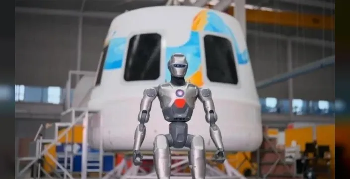 Dünyanın ilk insansı robot astronotu uzaya gitmek için hazırlanıyor