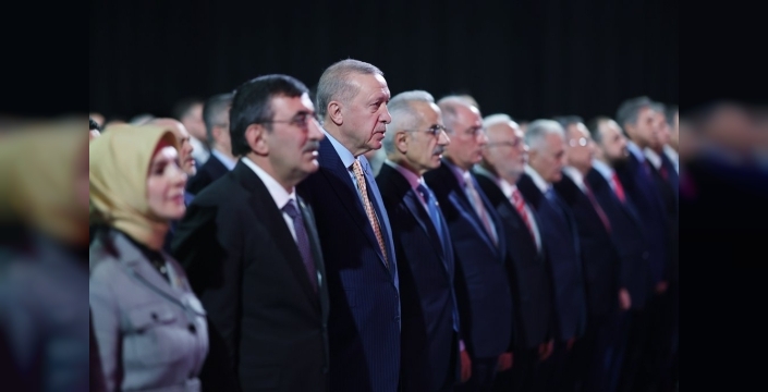 Erdoğan'dan muhalefete sert gönderme: 'Milletin parasını keyif çatmak için değil, vatandaş için kullanıyoruz