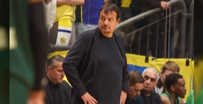 Ergin Ataman, İsrailli taraftarların küfürlerine tepki gösterdi