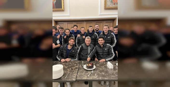 Fethiyespor, 1 Ocak'ta doğum günü kutlaması yaptı