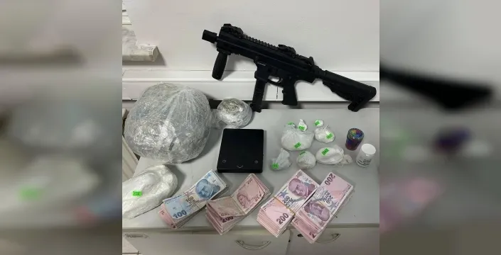 Firari hükümlü, hobi bahçesinde saklanırken yakalandı