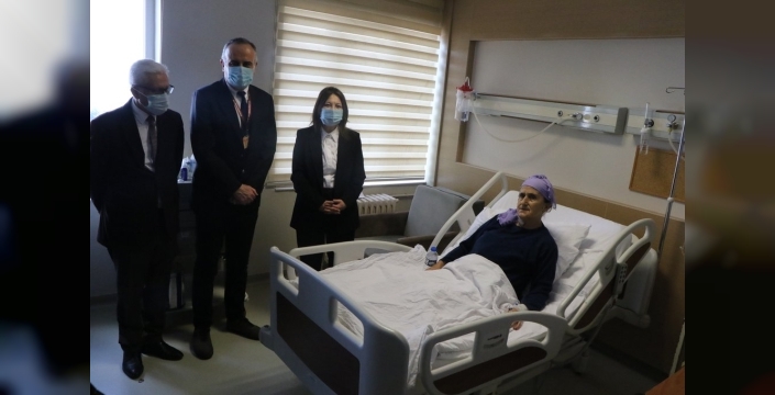 Gelin, kaynanasına hayat verdi: Karaciğerini bağışladı