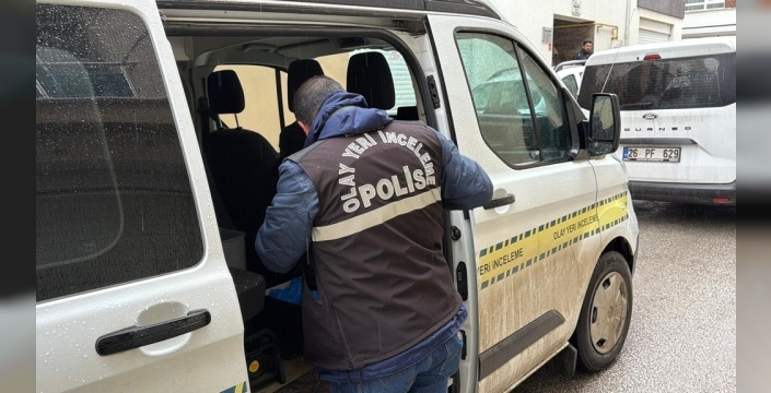 Genç adam evinde ölü bulundu, şüpheli ölüm soruşturması başladı