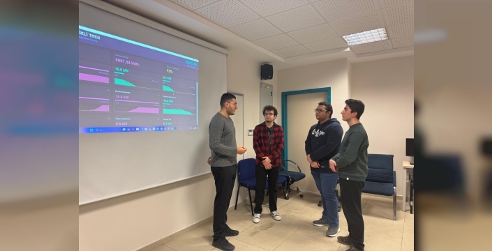 Hacettepe öğrencilerinin treni şarj eden projesi ödül kazandı
