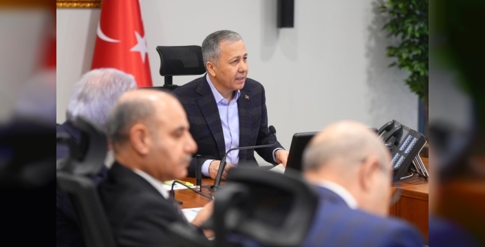 İçişleri Bakanı Yerlikaya'dan kritik toplantı: 'Terörsüz Türkiye' ve uyuşturucu ile mücadele masaya yatırıldı
