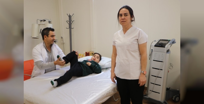Kerem'in hayatı için yarış: Okula başlamasına aylar kaldı, tedavi kampanyası yüzde 9'da takıldı