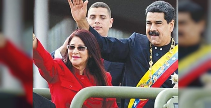 Maduro ve eşi yatak odalarından böyle sürüklendi: ABD operasyonunda şok anlar!