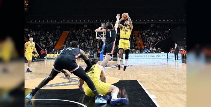 Mersin Spor, Le Mans Sarthe karşısında ağır yenilgi aldı