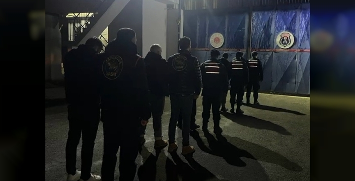 Nevşehir'de buzağı hırsızlığı çetesine jandarma operasyonu: 5 şüpheli tutuklandı