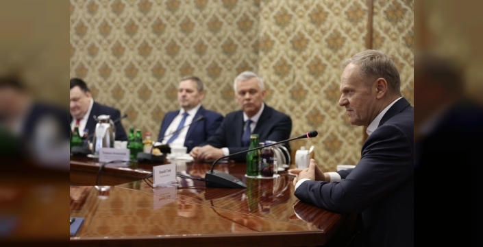 Polonya Başbakanı Tusk'tan Grönland açıklaması: Asker göndermeyeceğiz