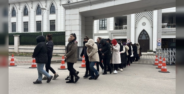 Son dakika: 28 ildeki yasa dışı bahis operasyonunda 61 şüpheli adliyeye sevk edildi